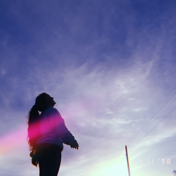 Meet your Posher, Sarah - Picture 1 of 1